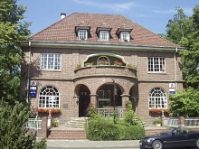 Riesgebäude - Alte Apotheke Riesgebäude - Alte Apotheke